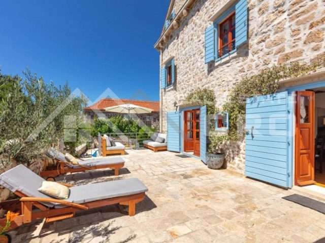 Casa In vendita - Splitsko-dalmatinska Brač - foto 5/13