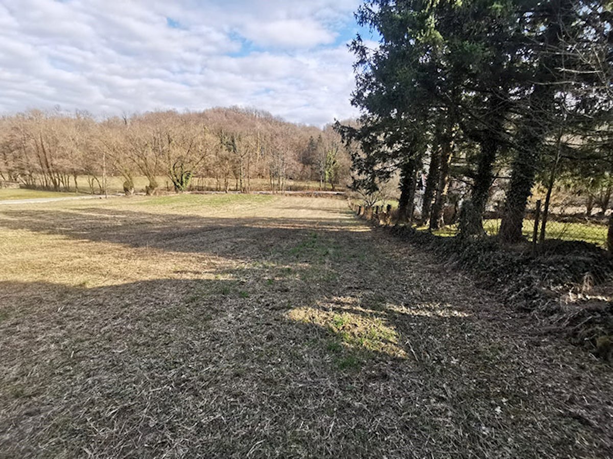 Terreno In vendita - ZAGREBAČKA JASTREBARSKO