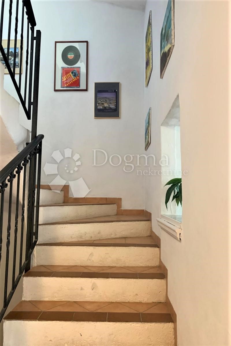 Dom Na predaj - ISTARSKA ROVINJ