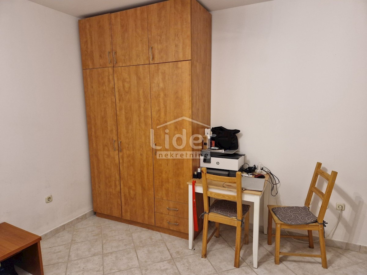 Flat For sale - PRIMORSKO-GORANSKA RAB