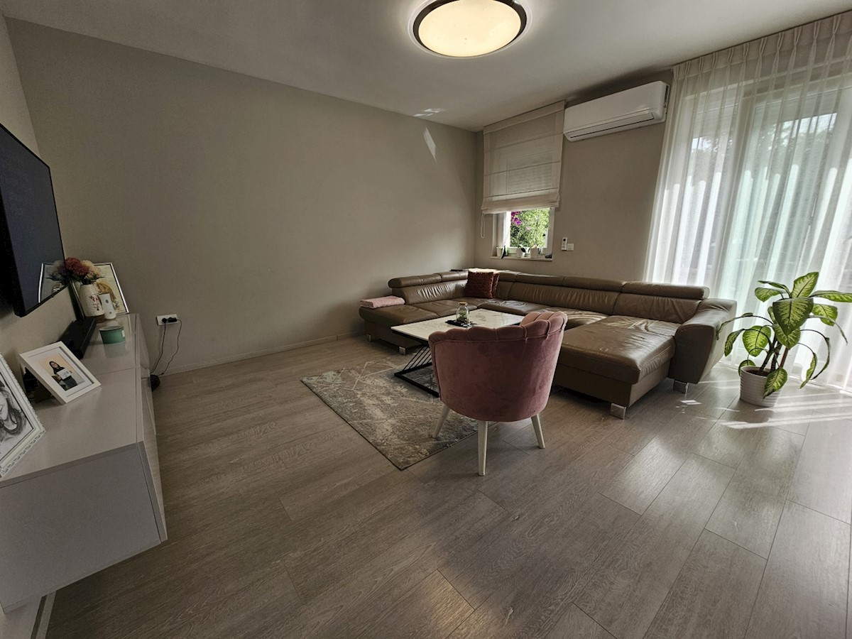 Haus Zu verkaufen - ISTARSKA POREČ