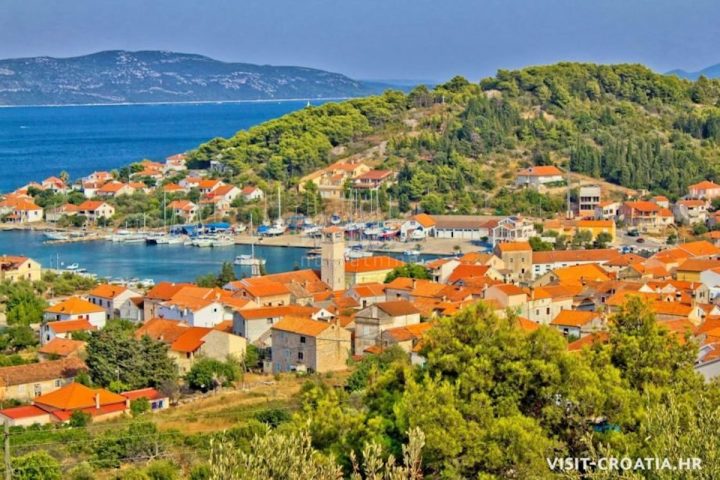 Land for sale 883 m² – Veli Iž
