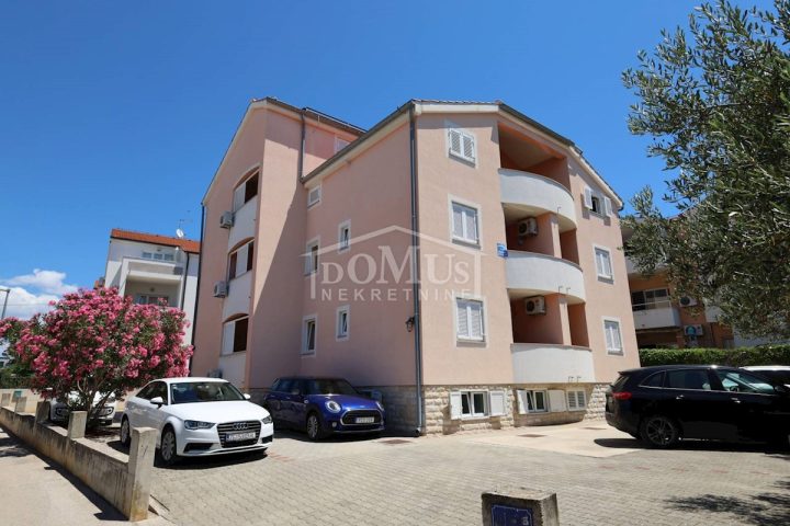 Dom na sprzedaż 504 m² – Srima