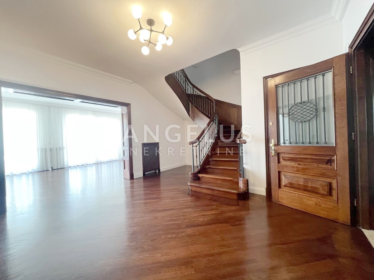 Appartement À louer - GRAD ZAGREB ZAGREB