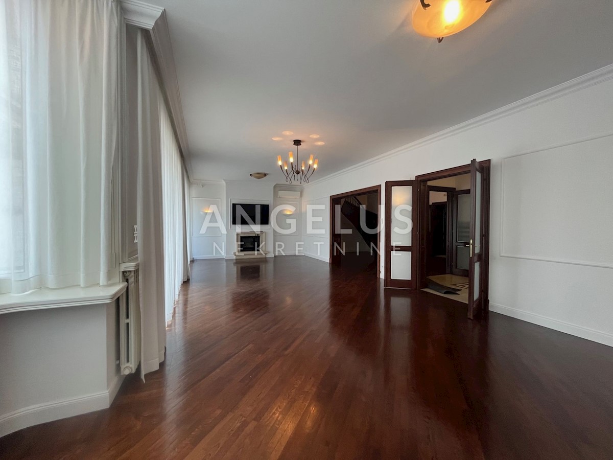 Appartement À louer - GRAD ZAGREB ZAGREB