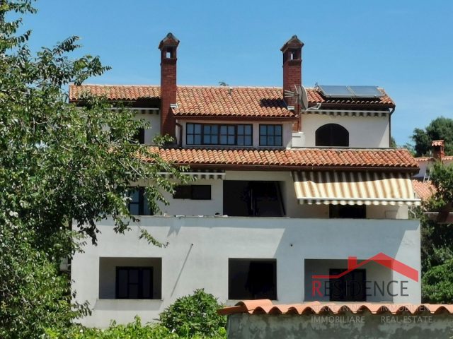 House for sale 420 m² – Banjole