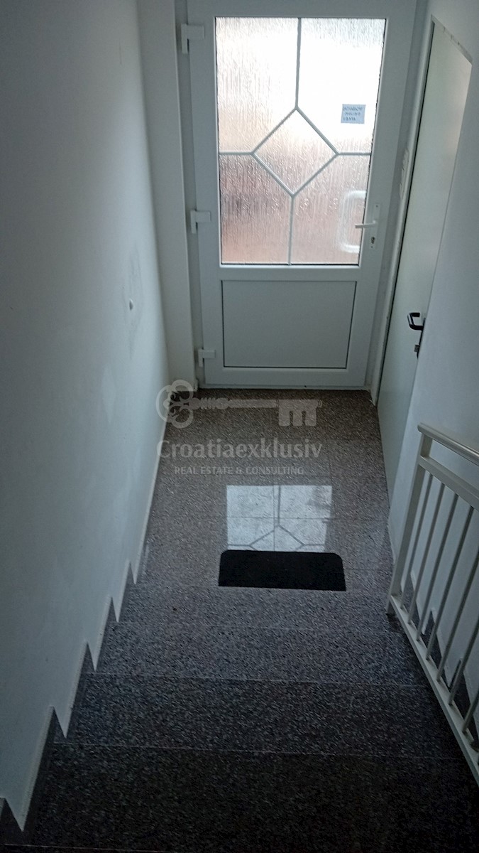 Appartamento In vendita - ŠIBENSKO-KNINSKA VODICE
