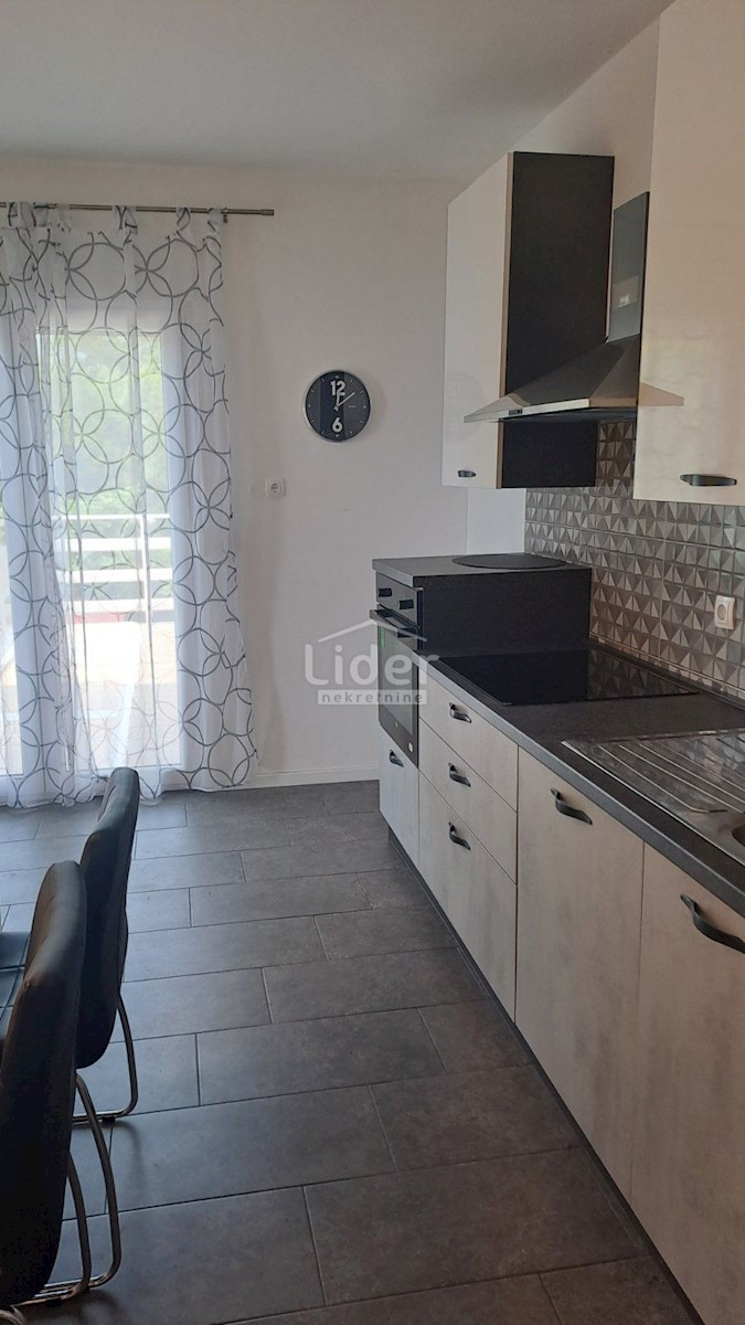 Flat For rent - PRIMORSKO-GORANSKA RIJEKA