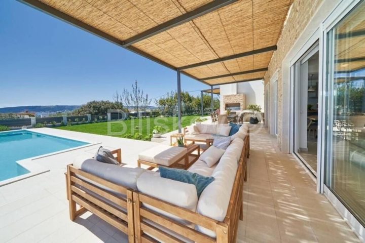 House for sale – Kaštel Novi