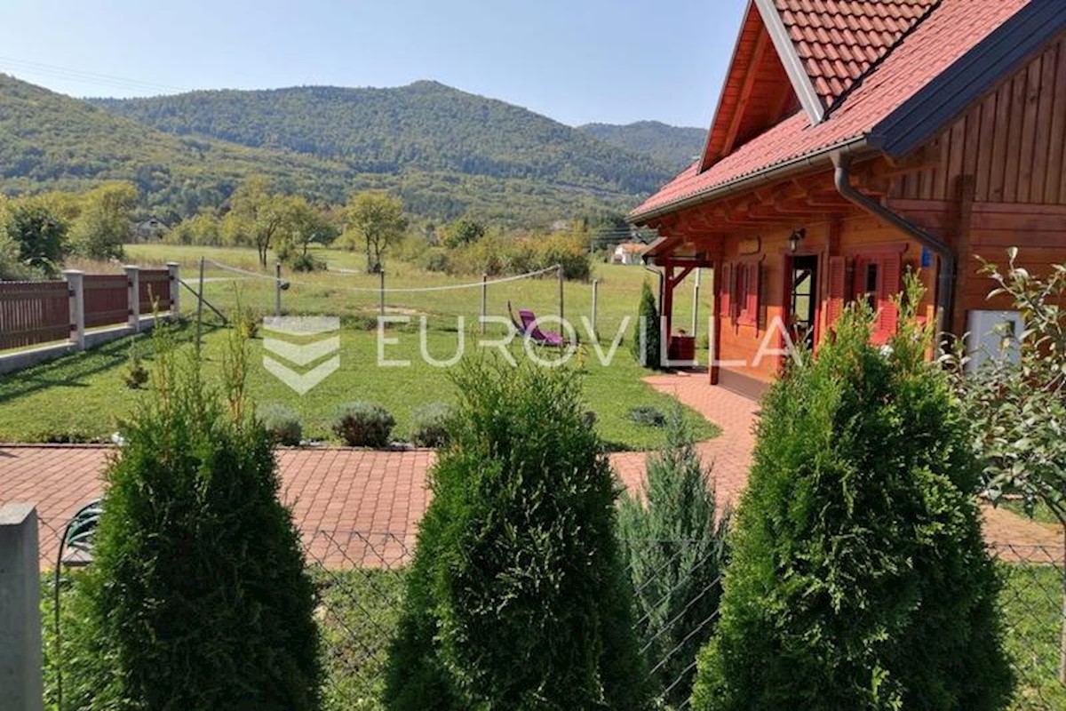 House For sale - LIČKO-SENJSKA OTOČAC