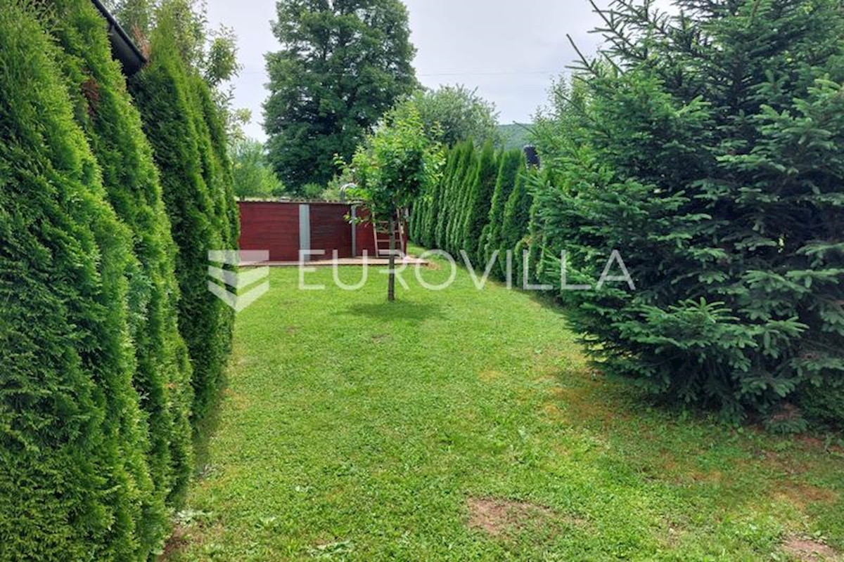 House For sale - LIČKO-SENJSKA OTOČAC