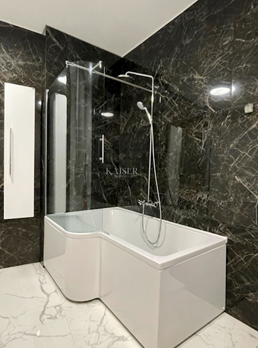 Apartma Na predaj - ISTARSKA POREČ