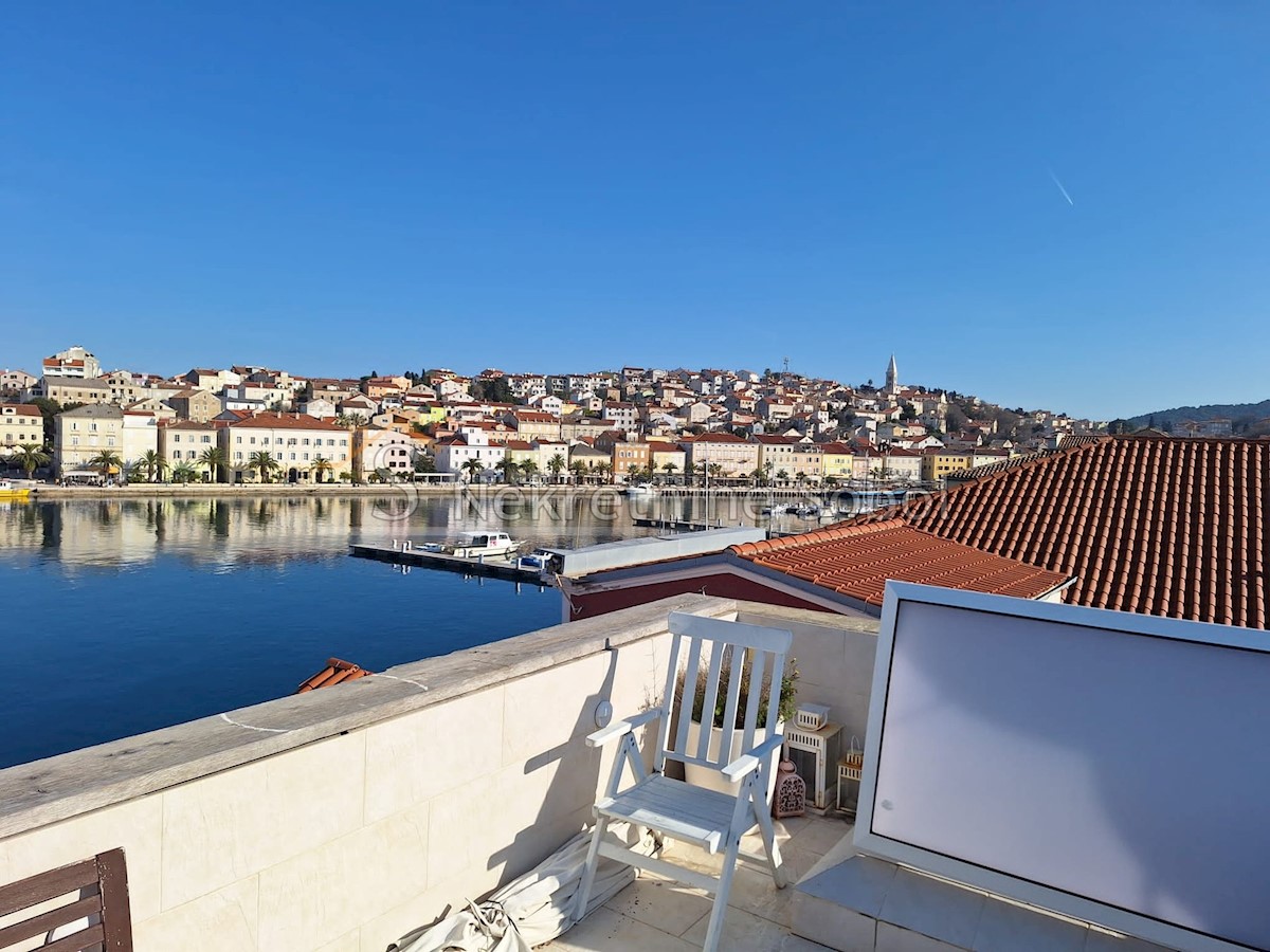 Dom Na predaj - PRIMORSKO-GORANSKA MALI LOŠINJ