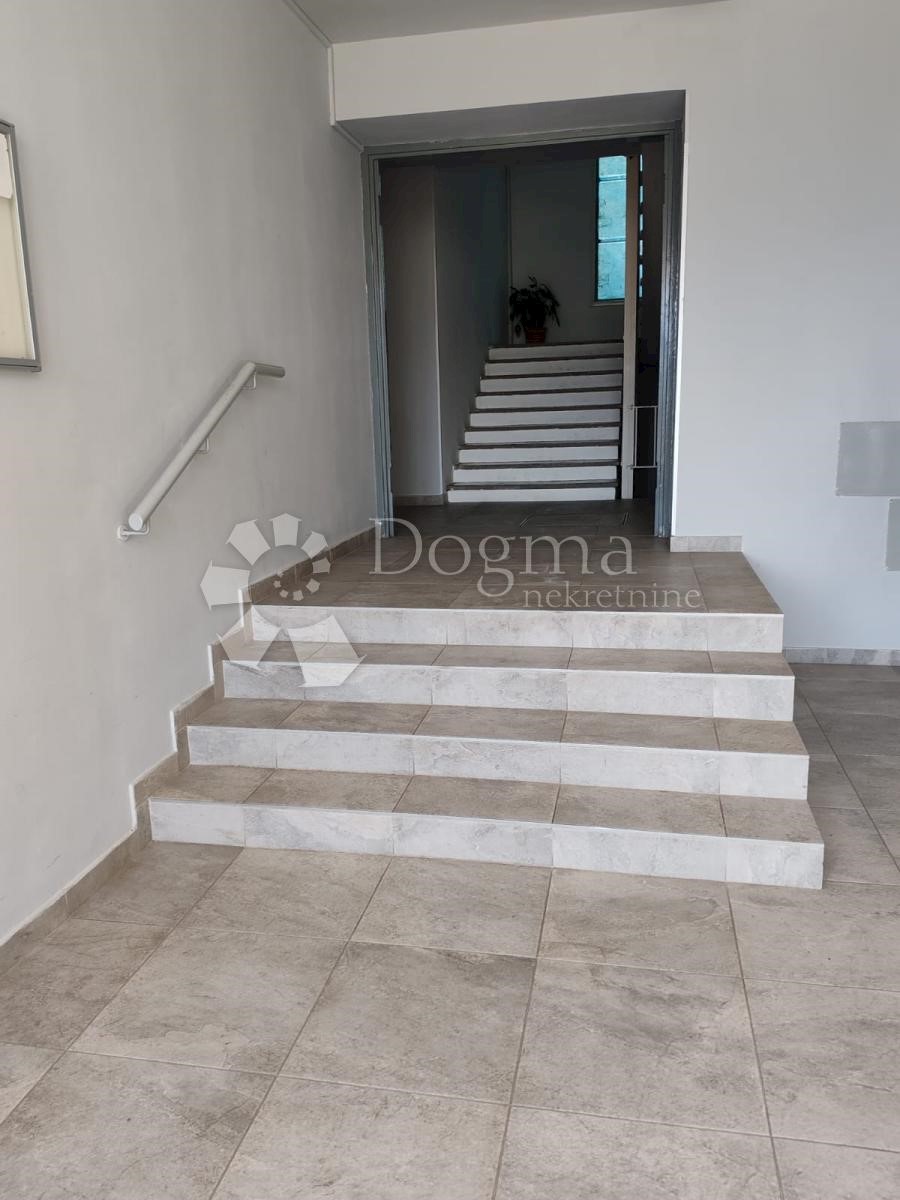 Flat For sale - ŠIBENSKO-KNINSKA ŠIBENIK