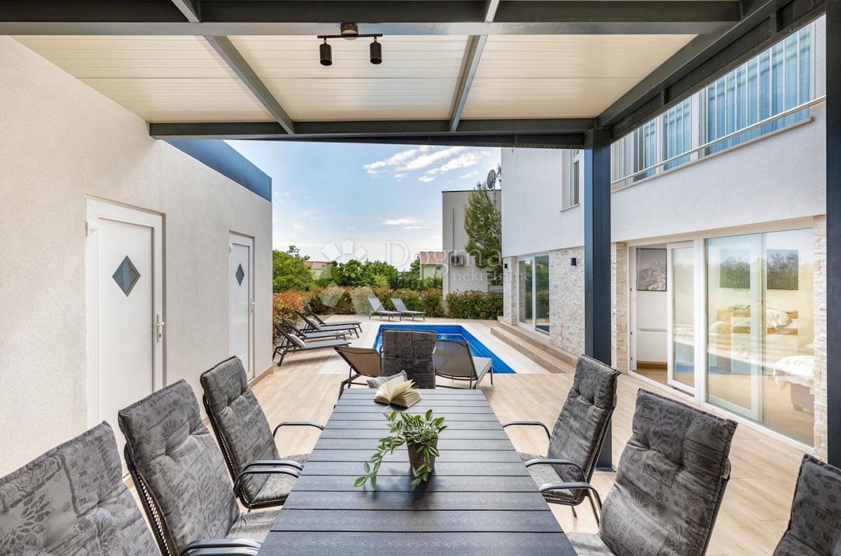 Haus Zu verkaufen - ISTARSKA FAŽANA