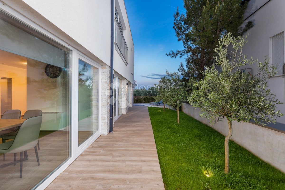 Haus Zu verkaufen - ISTARSKA FAŽANA