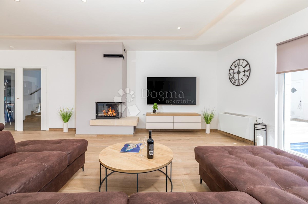 Haus Zu verkaufen - ISTARSKA FAŽANA