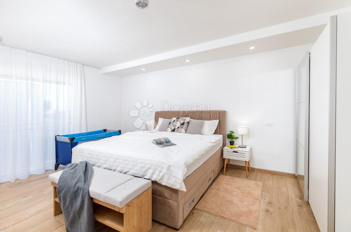 Haus Zu verkaufen - ISTARSKA FAŽANA