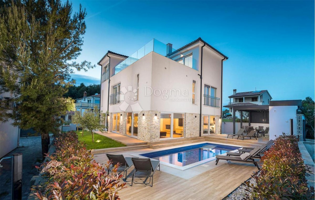 Haus Zu verkaufen - ISTARSKA FAŽANA