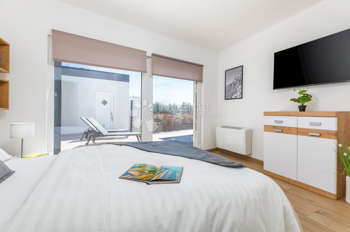 Haus Zu verkaufen - ISTARSKA FAŽANA