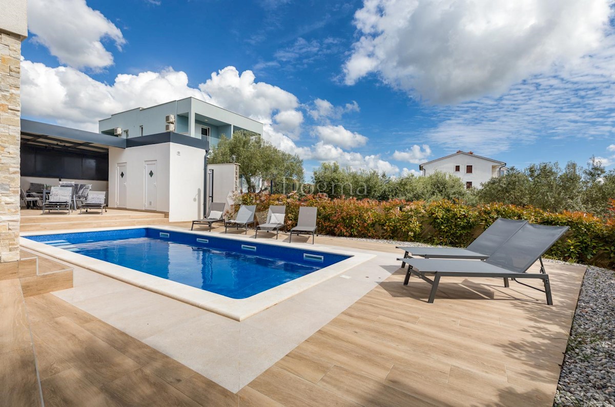 Haus Zu verkaufen - ISTARSKA FAŽANA