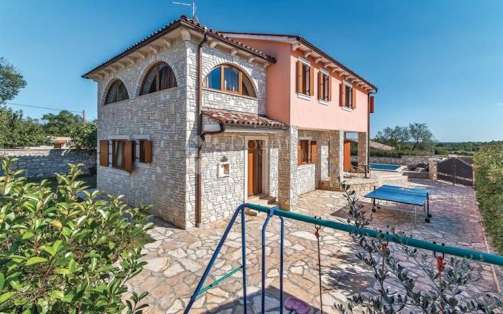 Hiša na predaj 160 m² – Svetvinčenat