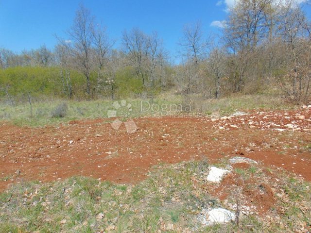 Działka na sprzedaż 4996 m² – Mrgani