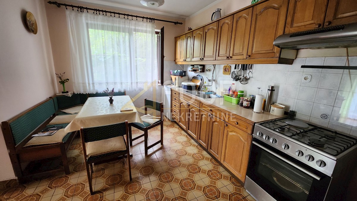 Kuća Na prodaju - PRIMORSKO-GORANSKA VINODOLSKA OPĆINA