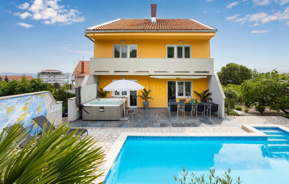 Casa In vendita - PRIMORSKO-GORANSKA CRIKVENICA