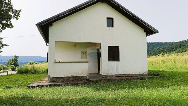 Haus zu verkaufen 70 m² – Lička Jesenica