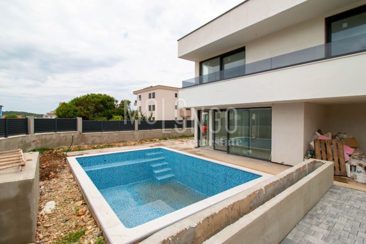 House for sale 250 m² – Banjole