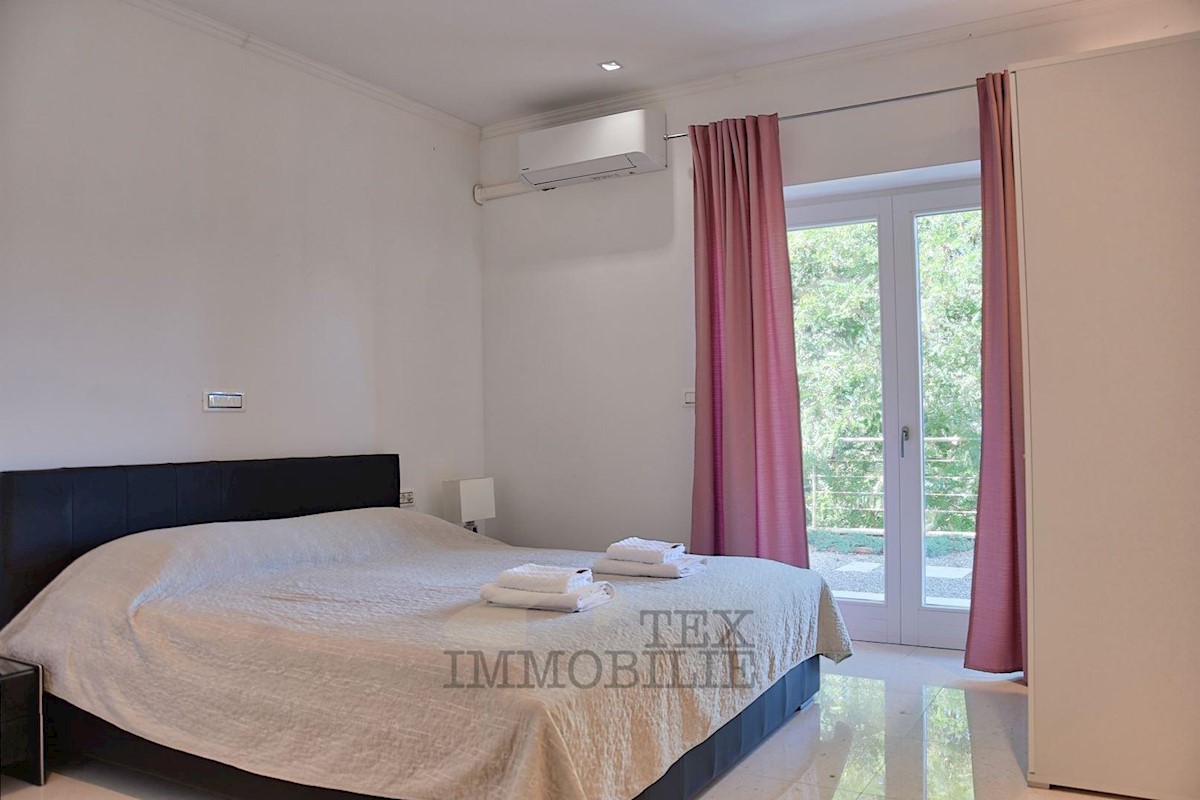 House For sale - ISTARSKA POREČ