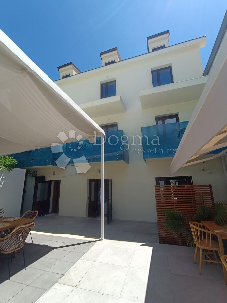 Casa In vendita - SPLITSKO-DALMATINSKA TROGIR