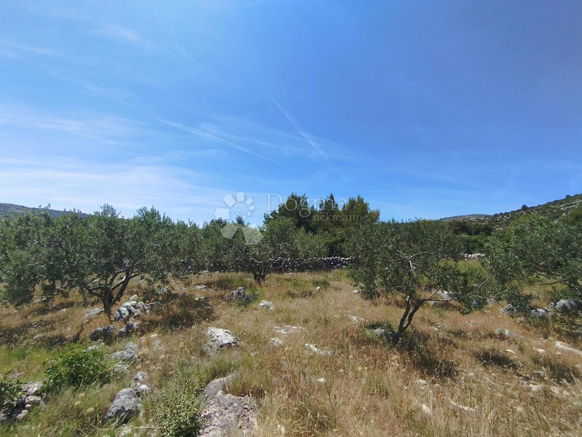 Land For sale - SPLITSKO-DALMATINSKA MARINA