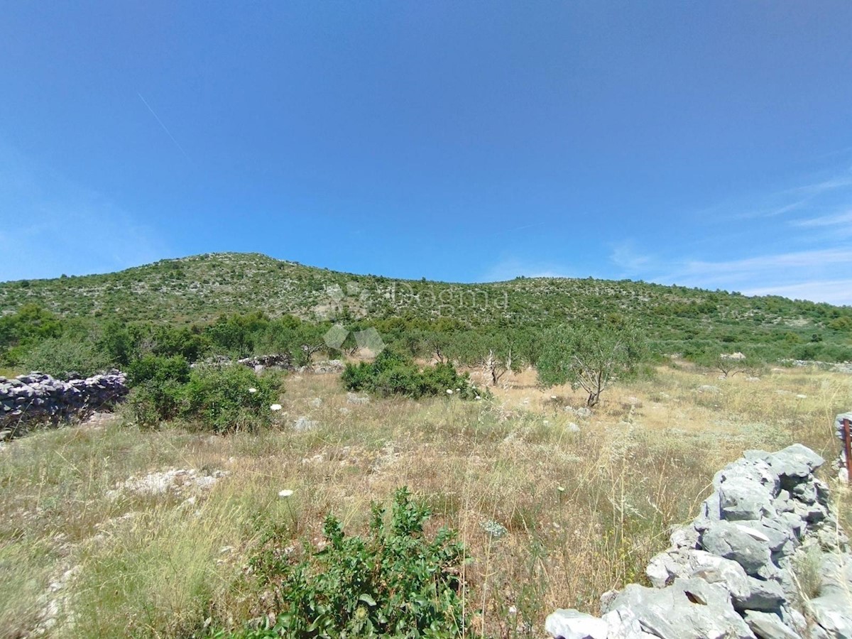 Land For sale - SPLITSKO-DALMATINSKA MARINA