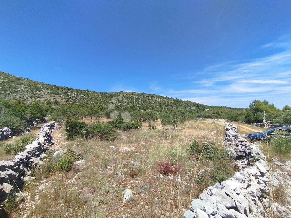 Land For sale - SPLITSKO-DALMATINSKA MARINA