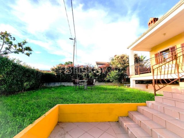 Maison à vendre 420 m² – Juricani