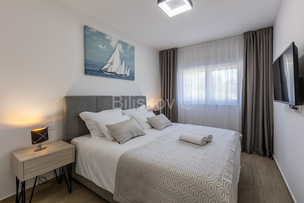 Apartmán K pronájmu - SPLITSKO-DALMATINSKA KAŠTELA