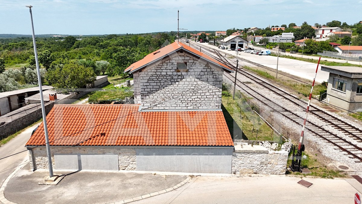 Haus Zu verkaufen - ISTARSKA KANFANAR