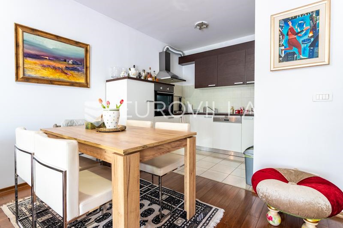 Apartmán K pronájmu - SPLITSKO-DALMATINSKA SPLIT