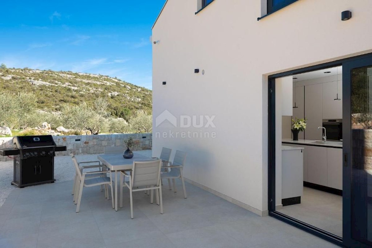 House For sale - SPLITSKO-DALMATINSKA TROGIR