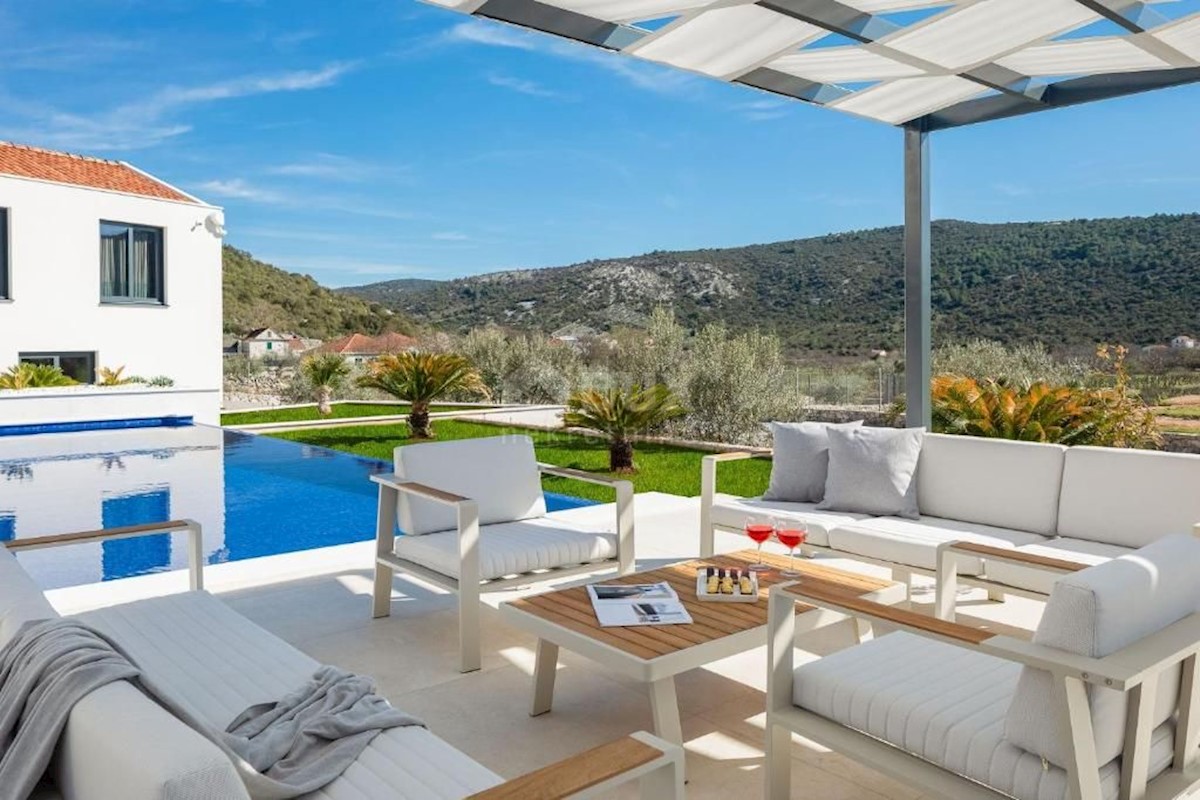 Casa In vendita - SPLITSKO-DALMATINSKA TROGIR