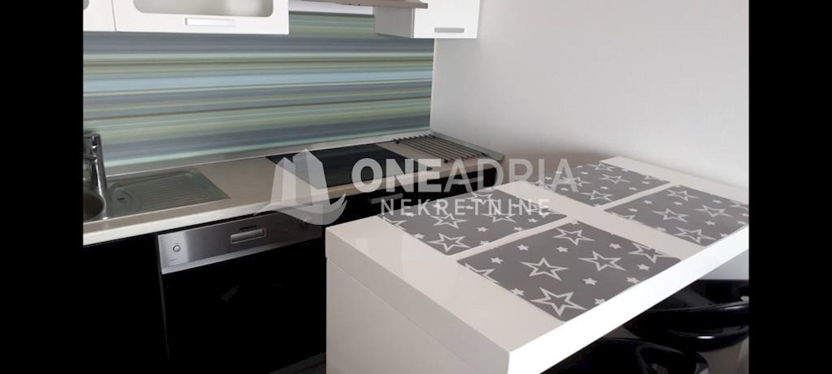 Apartmán Na predaj - LIČKO-SENJSKA SENJ