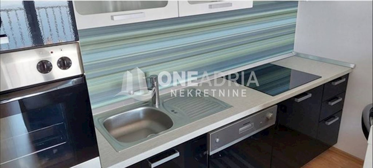 Apartmán Na predaj - LIČKO-SENJSKA SENJ