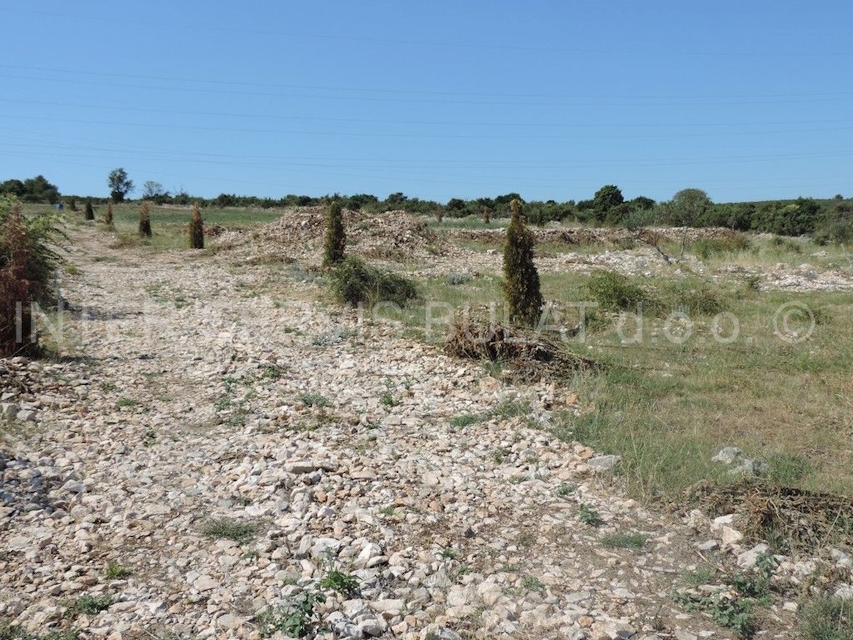 Terreno In vendita - ŠIBENSKO-KNINSKA ŠIBENIK