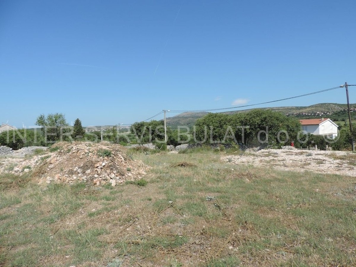 Land For sale - ŠIBENSKO-KNINSKA ŠIBENIK