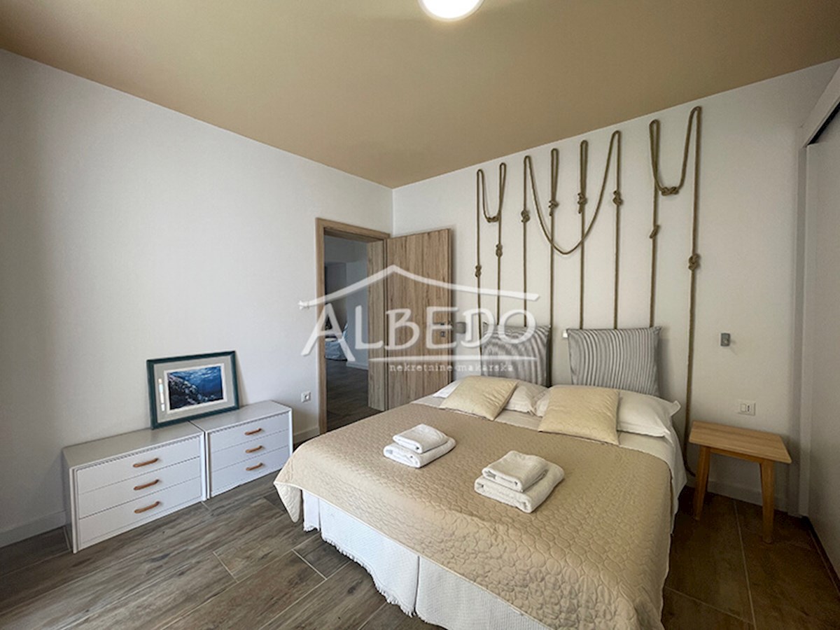 Apartment Zu verkaufen - SPLITSKO-DALMATINSKA MAKARSKA