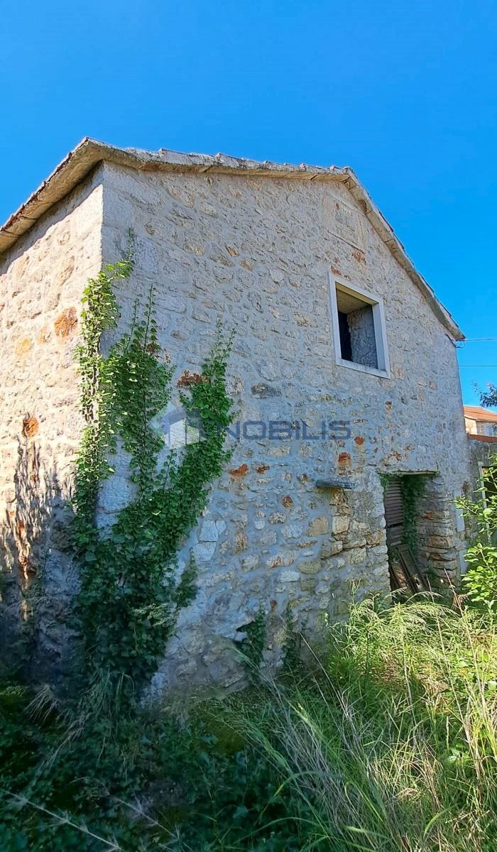 Maison À vendre - SPLITSKO-DALMATINSKA STARI GRAD