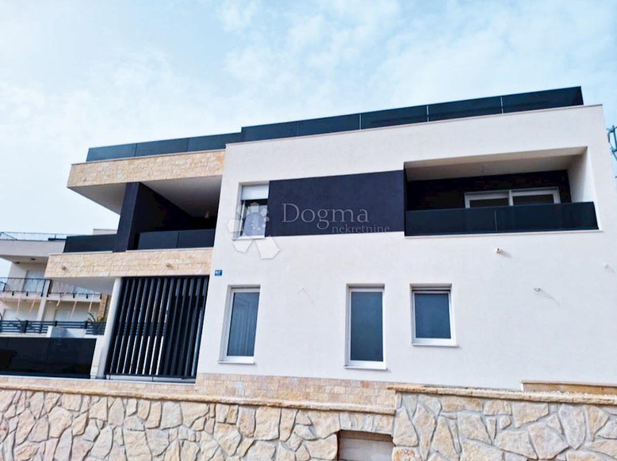 House For sale - ZADARSKA RAŽANAC