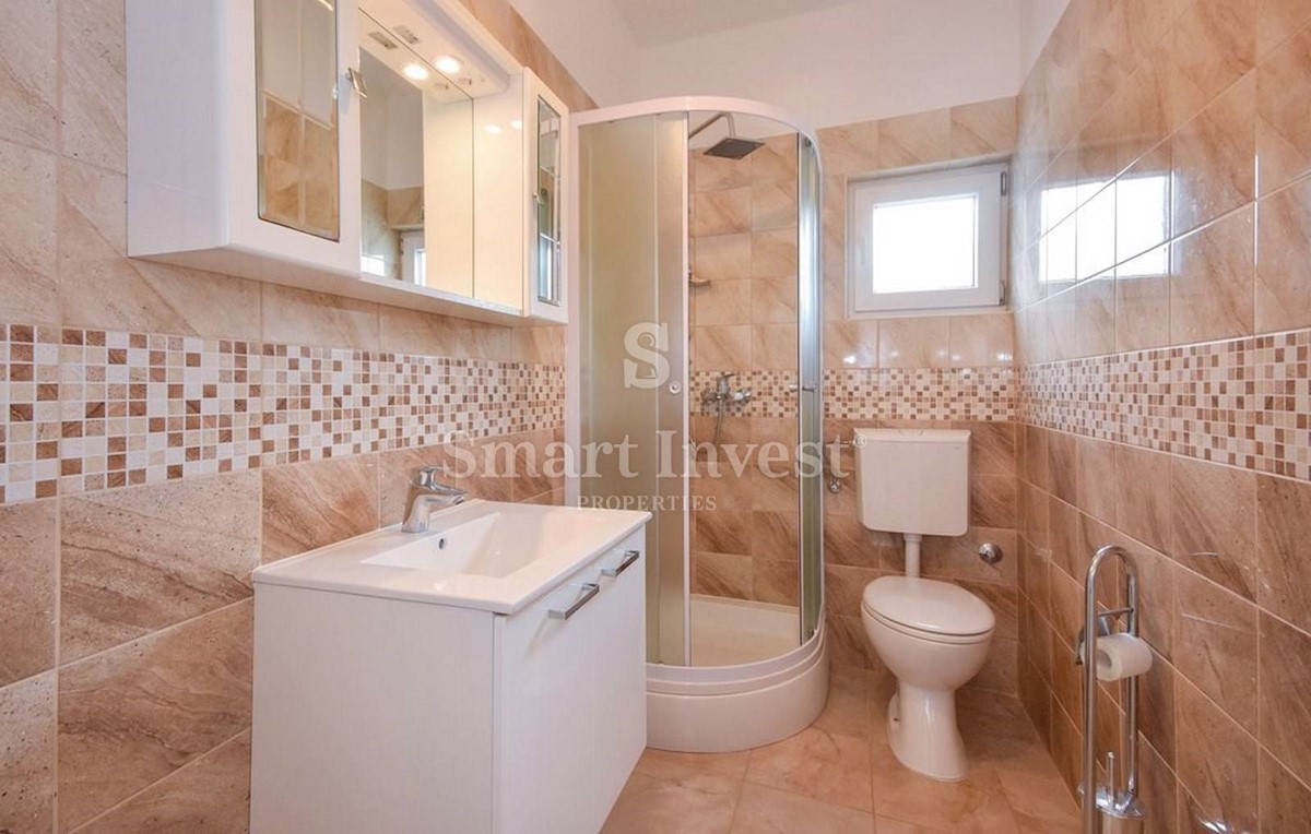 Casa In vendita - SPLITSKO-DALMATINSKA ČIOVO